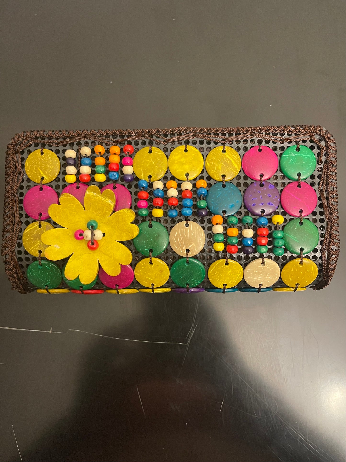 Multi-color coconut shell small purse