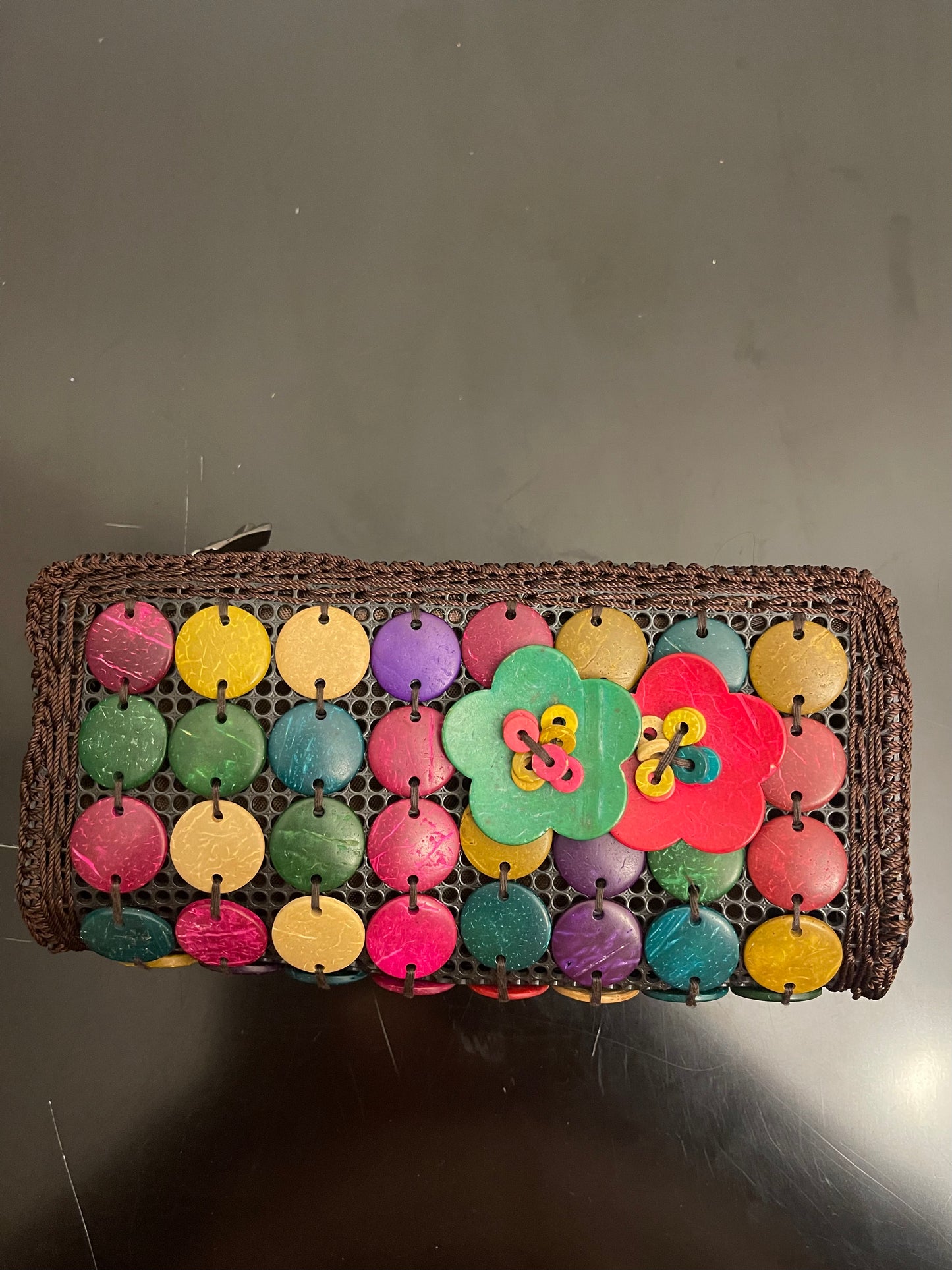 Multi-color coconut shell small purse