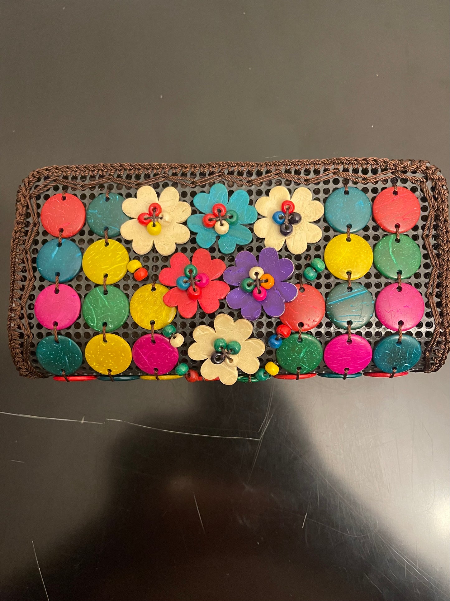 Multi-color coconut shell small purse