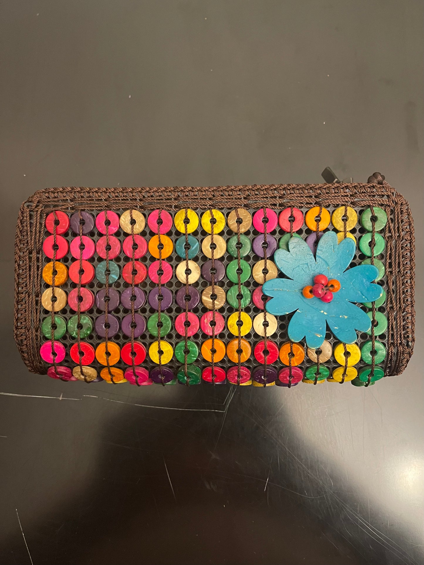 Multi-color coconut shell small purse