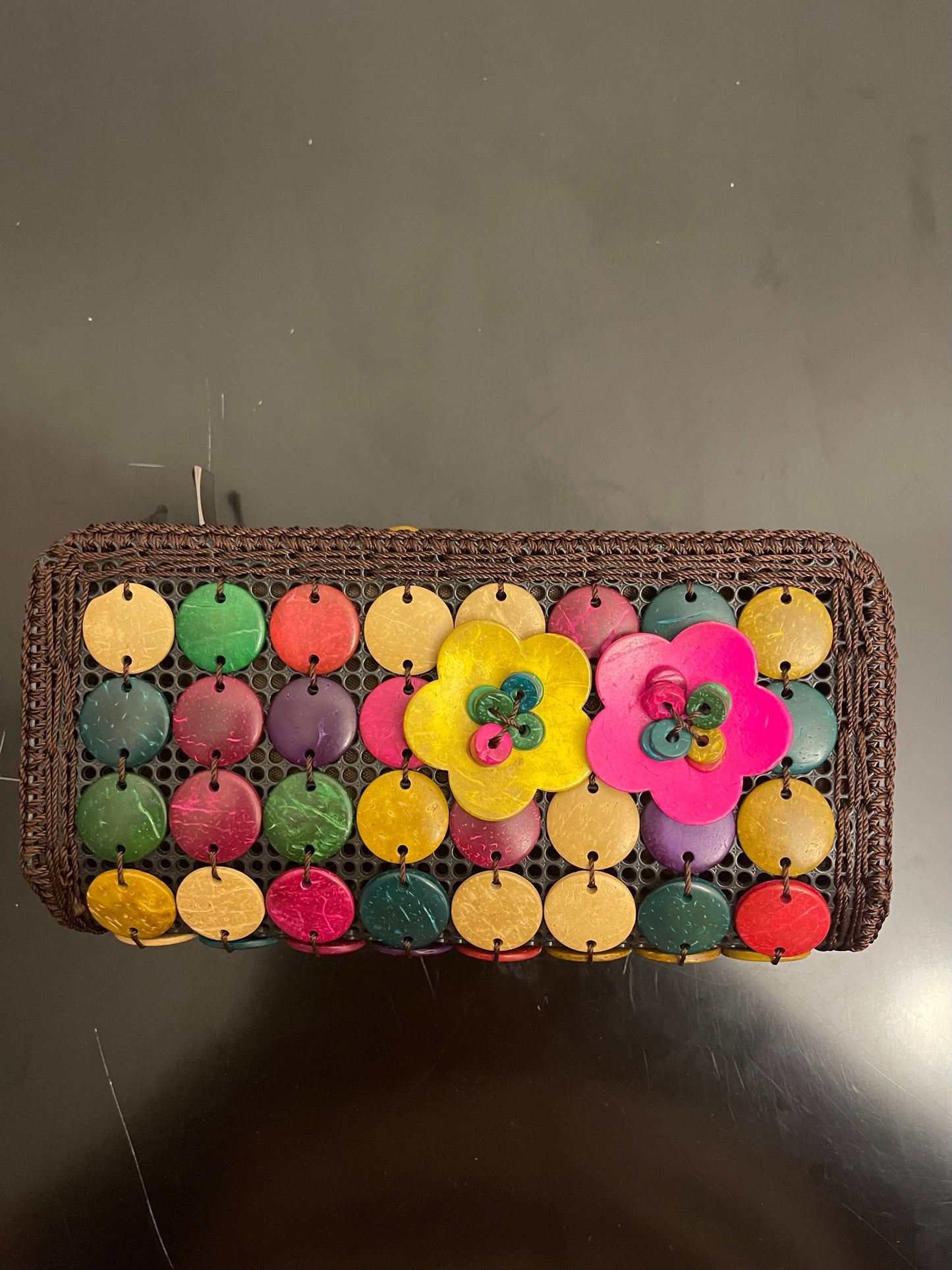 Multi-color coconut shell small purse