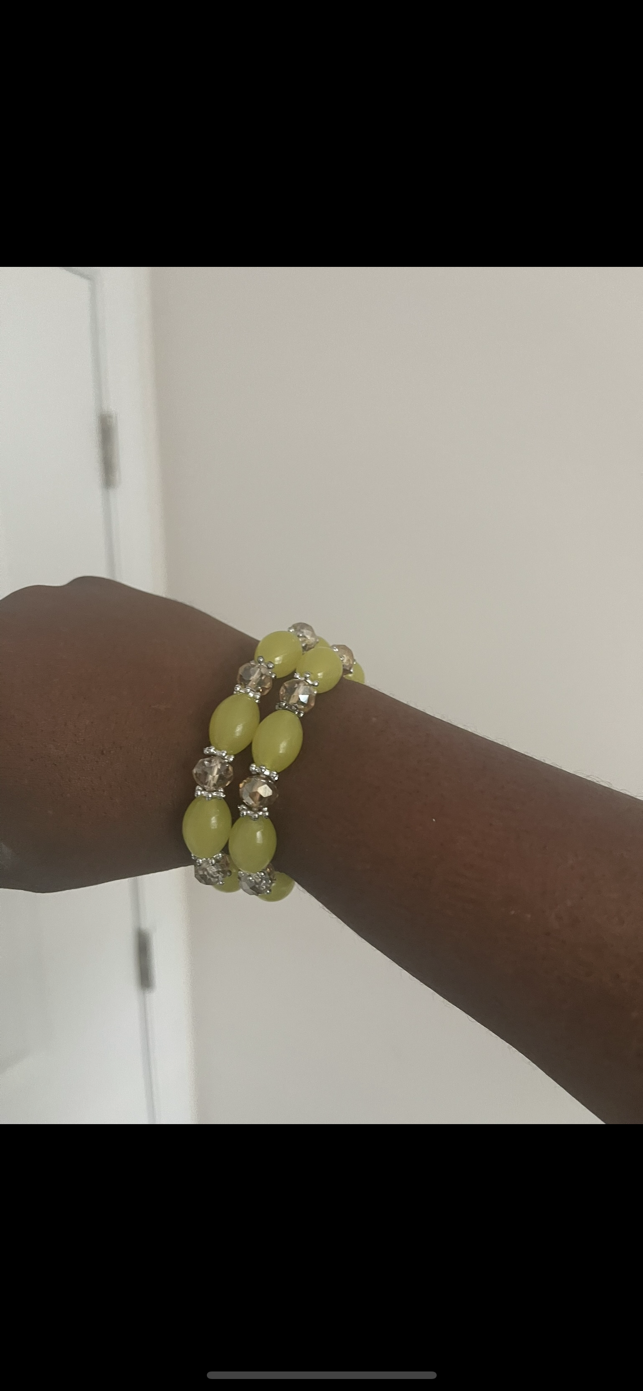 Green beaded bracelet